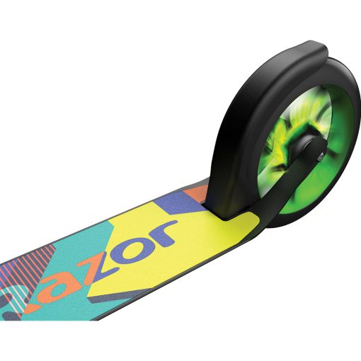 A5 Lux Light Up Scooter - Green - Image 10
