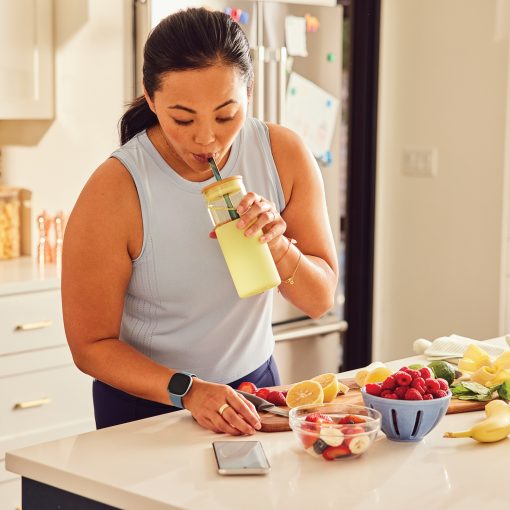 Versa 4, Waterfall Blue/Platinum - Image 9
